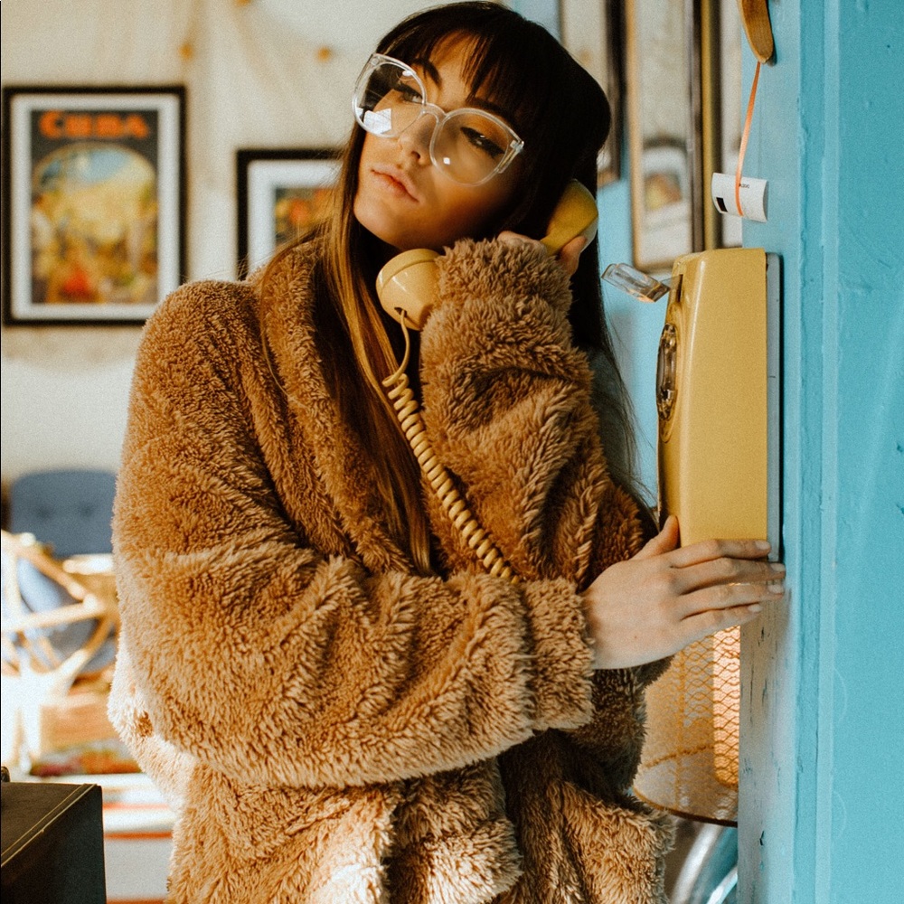 Meet your Posher, Alyssa